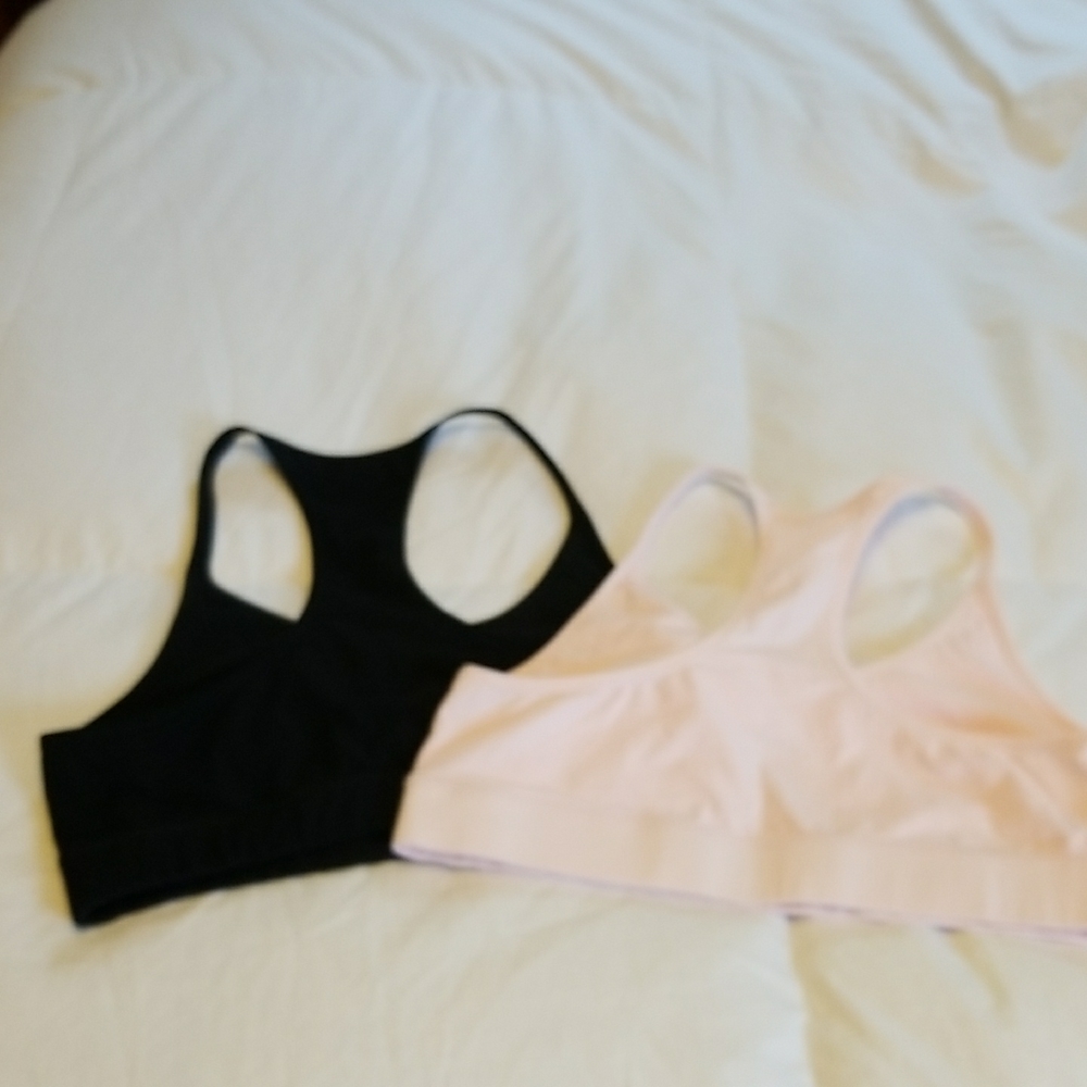 2 Pact Organic Cotton racer back bras, one light Pink, one Blk - Picture 3 of 10